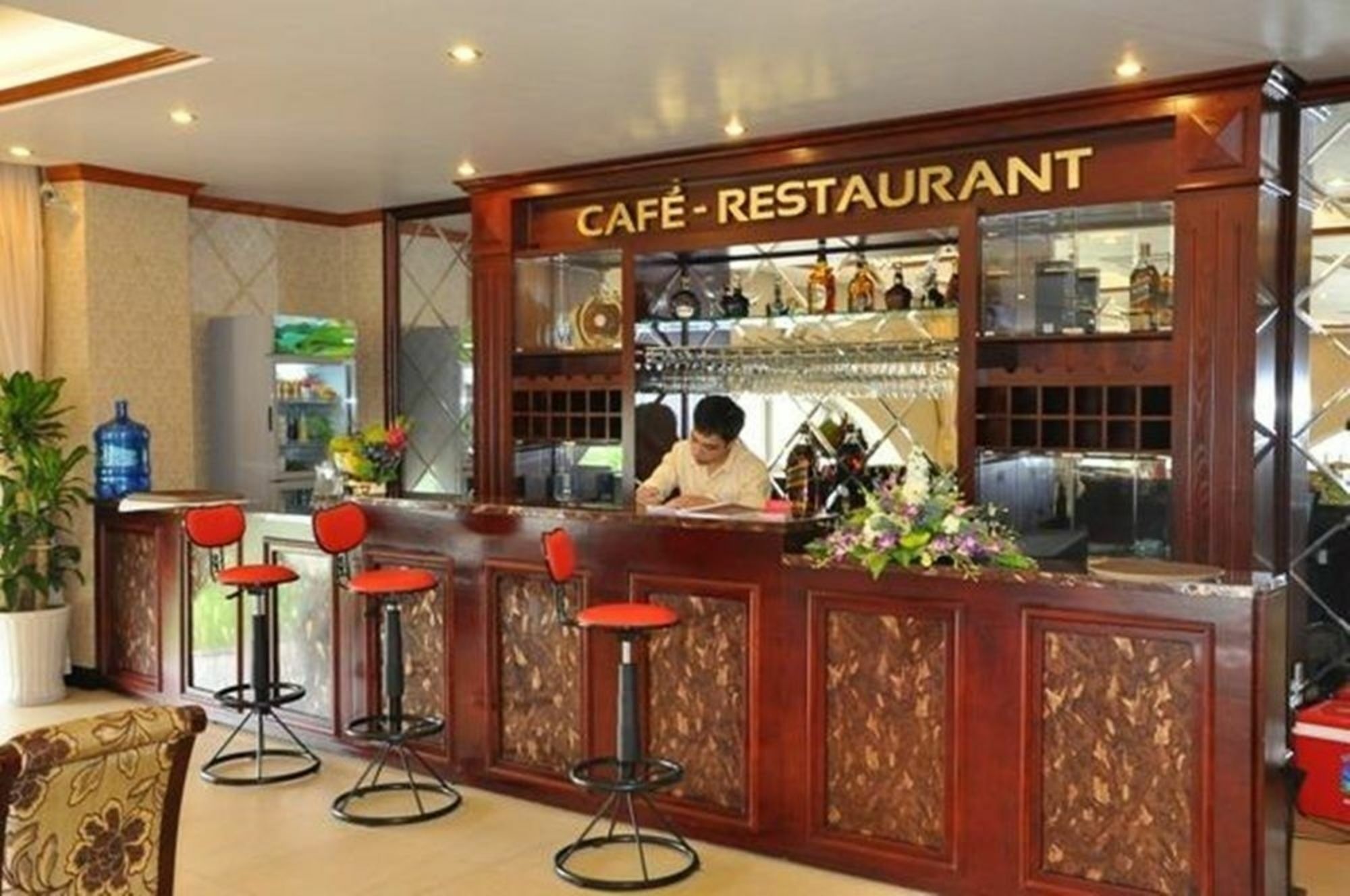Phuong Anh Hotel 1 Hai Duong Exterior foto